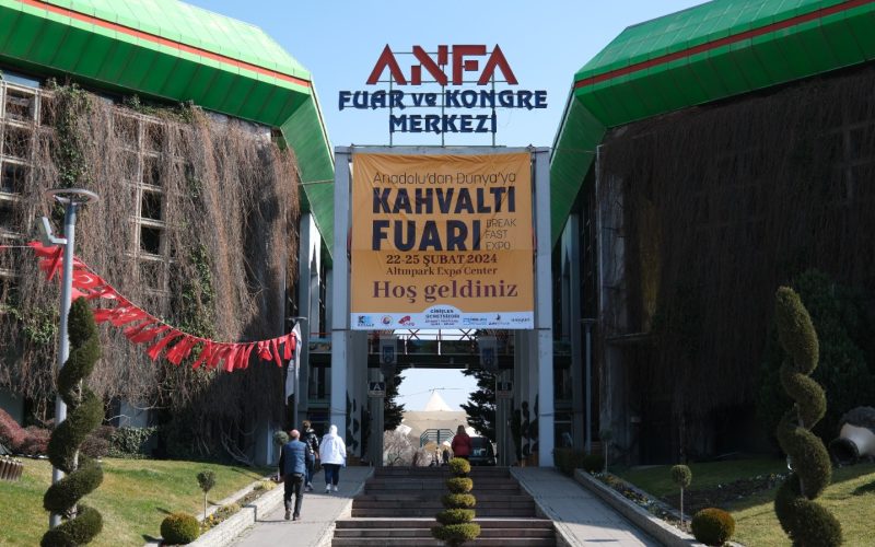 Altınpark Expo Center’da başlayan “Anadolu’dan Dünya’ya Kahvaltı Fuarı’na katıldık.
